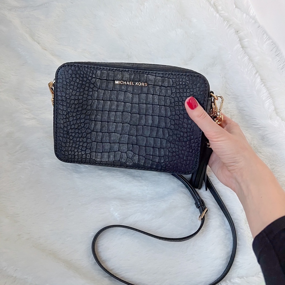 $228 NWT Michael Kors MD Camera Bag Crossbody Jet Set Black Embossed Leather